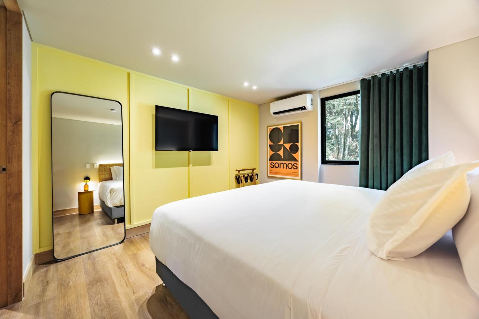 The Somos Central Hotel Poblado Medellin Exterior photo