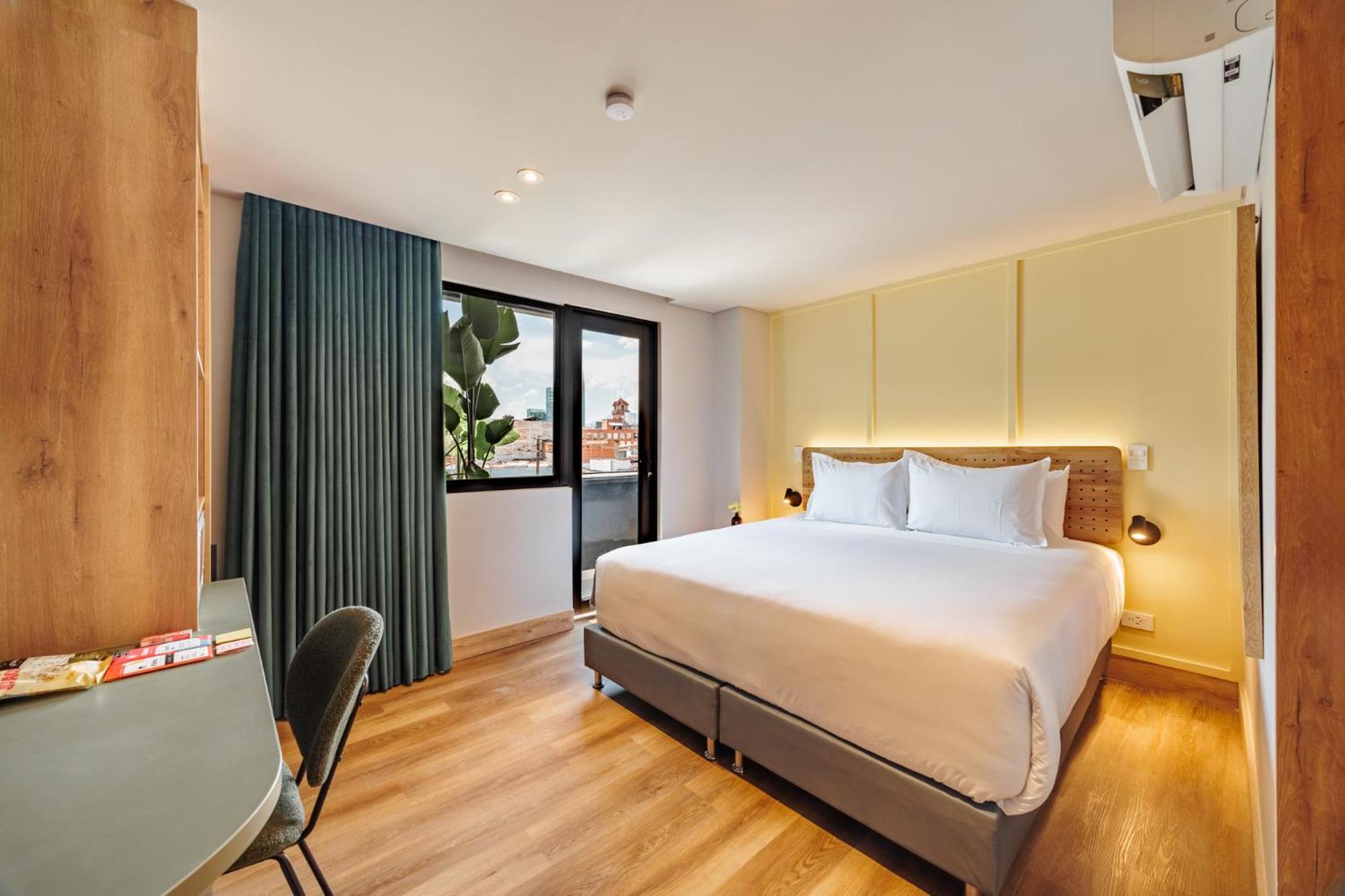 The Somos Central Hotel Poblado Medellin Exterior photo