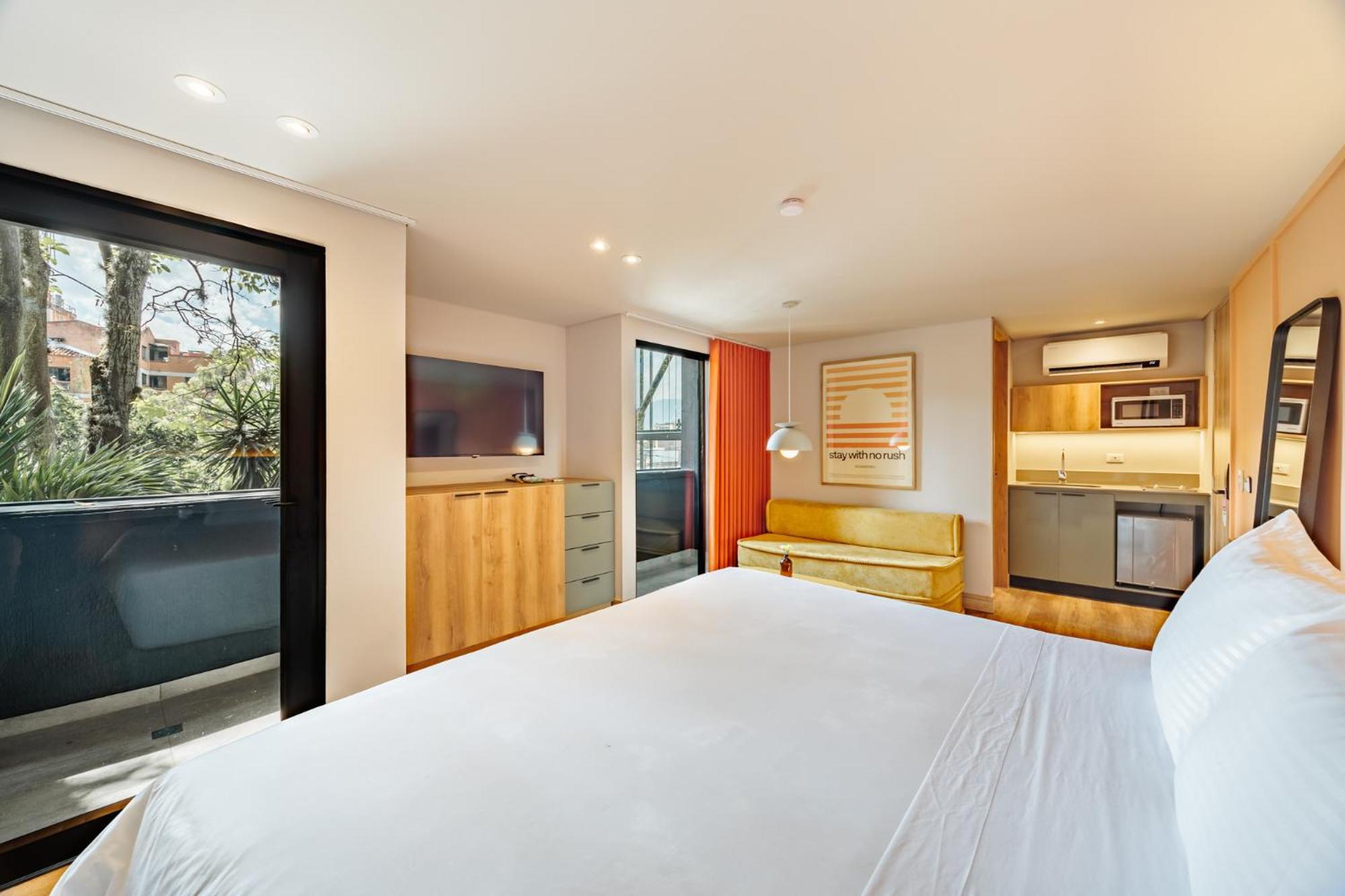 The Somos Central Hotel Poblado Medellin Exterior photo