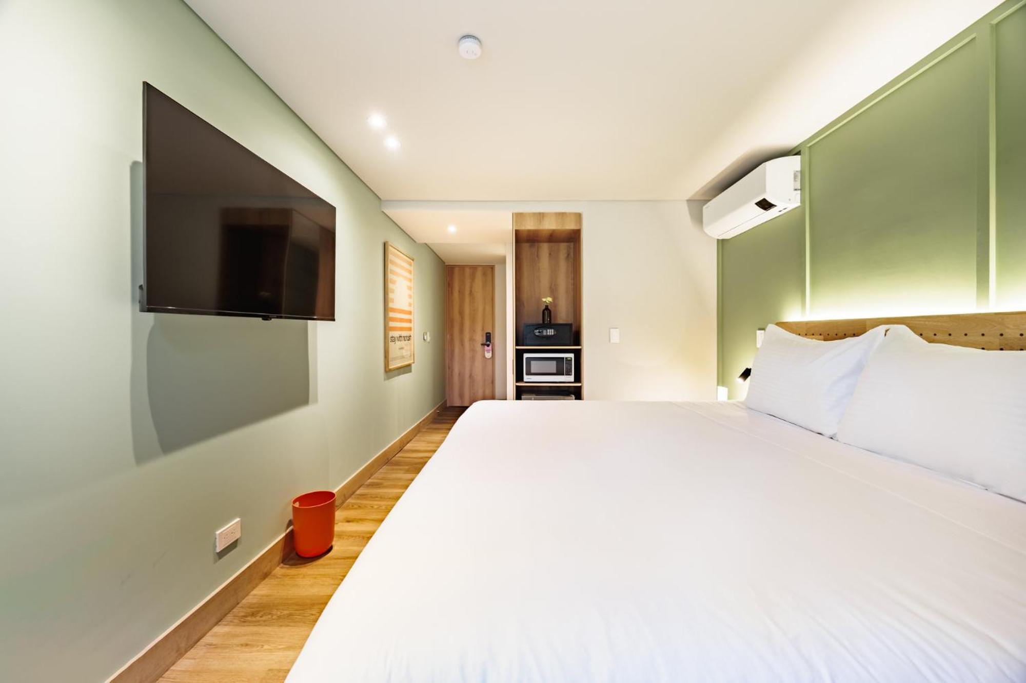 The Somos Central Hotel Poblado Medellin Exterior photo